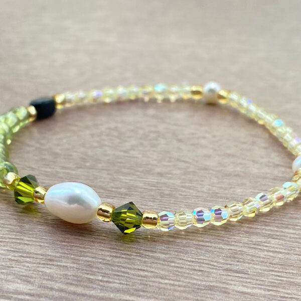 Beaded bracelet-98