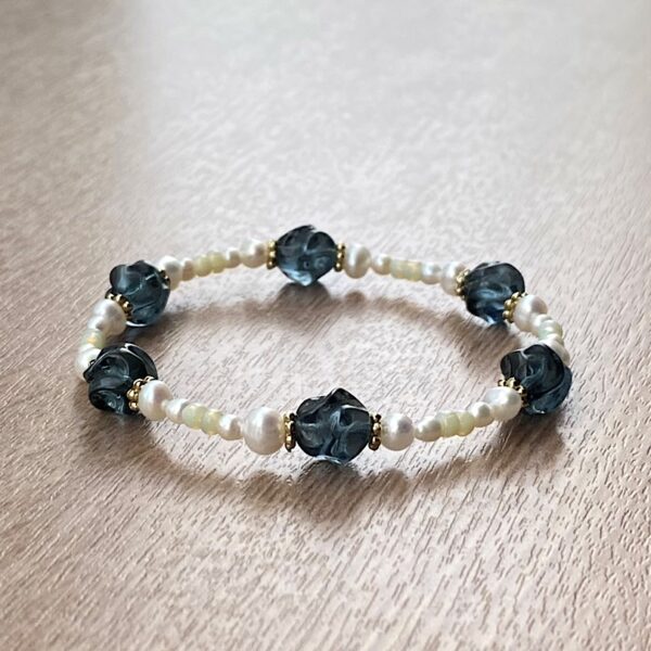 Beaded bracelet-142